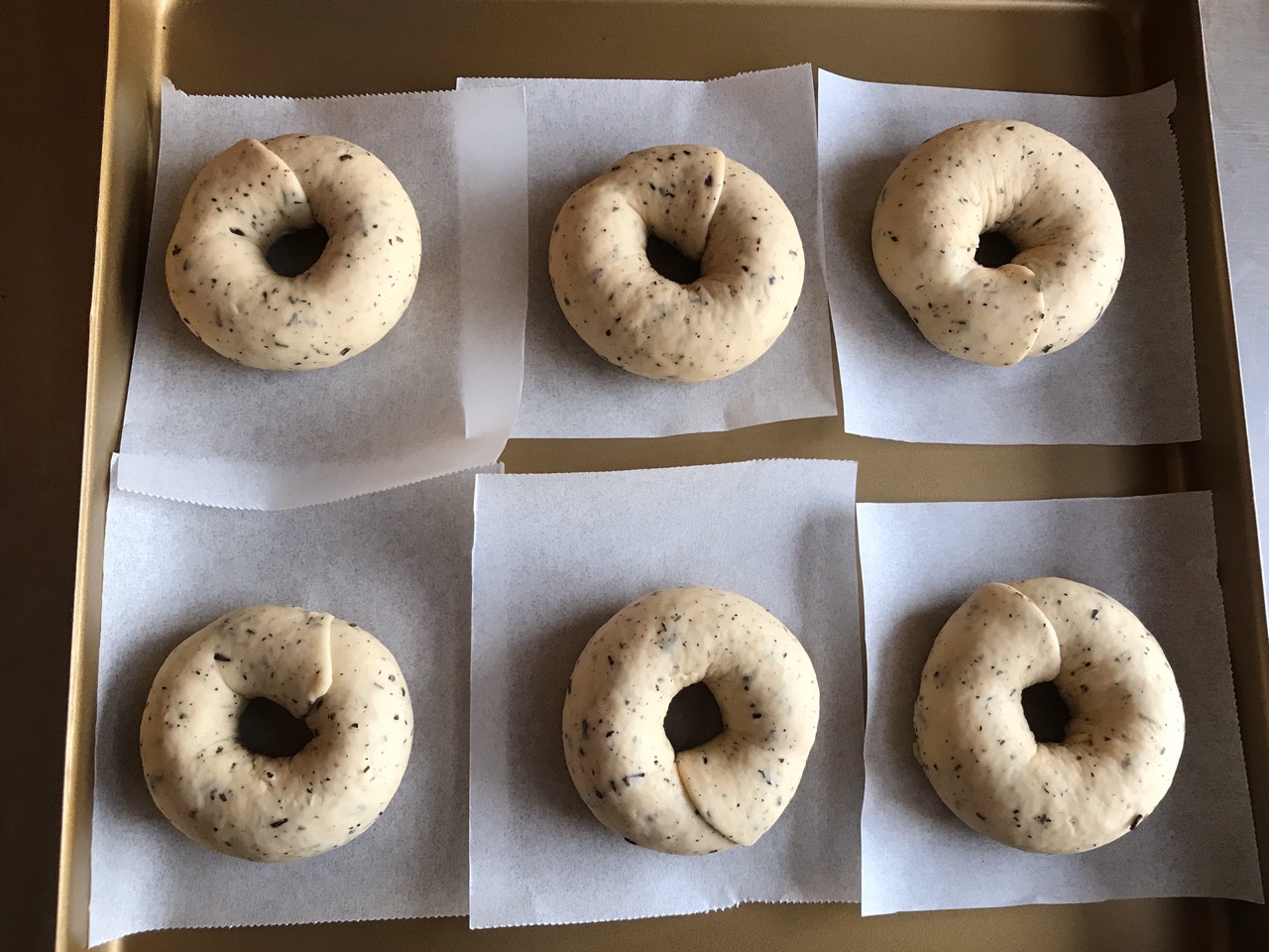 Black Tea Milk Bagels Recipe