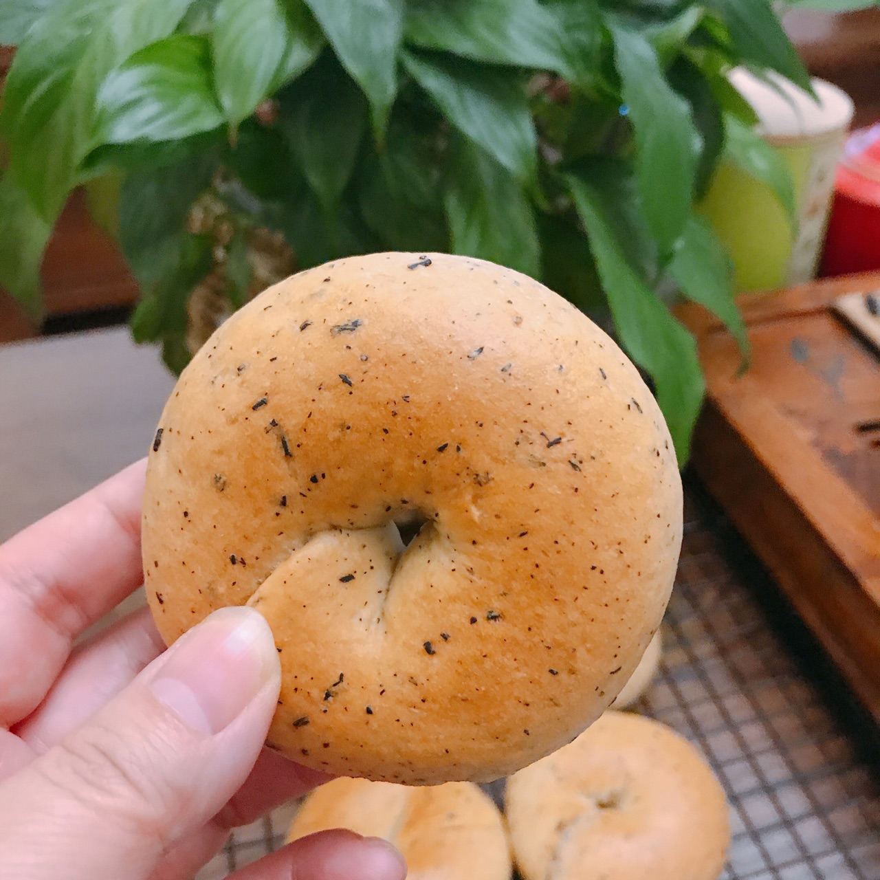 Black Tea Milk Bagels Recipe