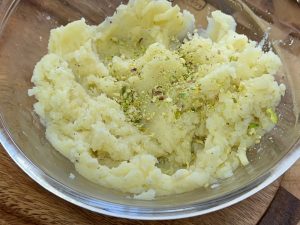 Pistachio Onion Donuts